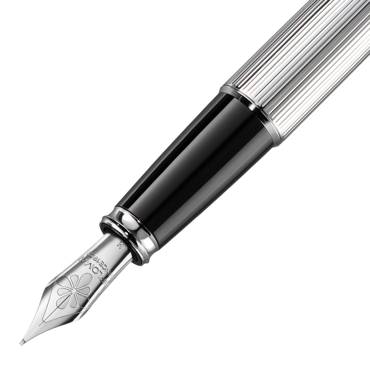 Diplomat Excellence A2 Guilloche Black/Chrome Fountain Pen