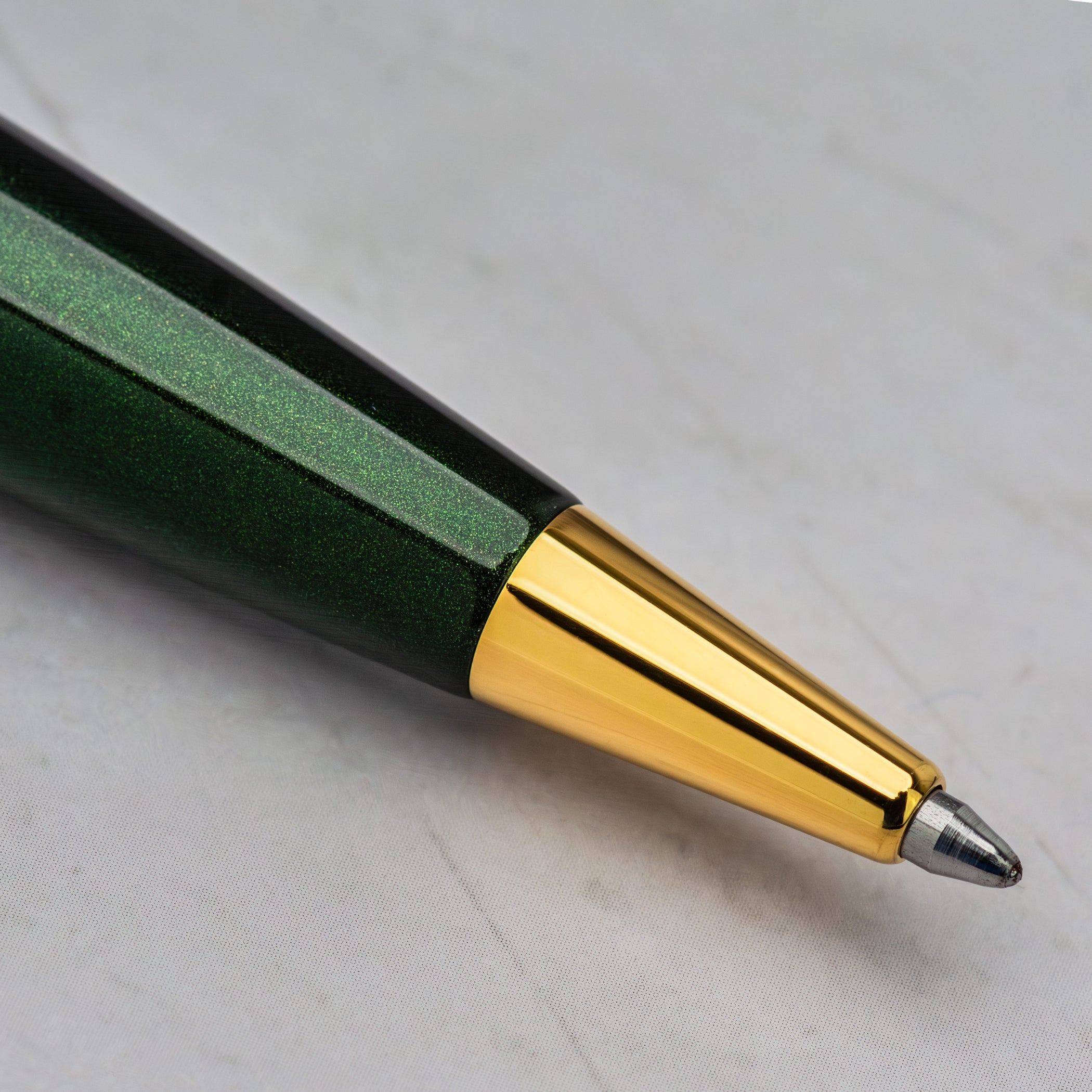 Diplomat Excellence A2 Evergreen with Gold Trim easyFLOW Ballpoint Pen