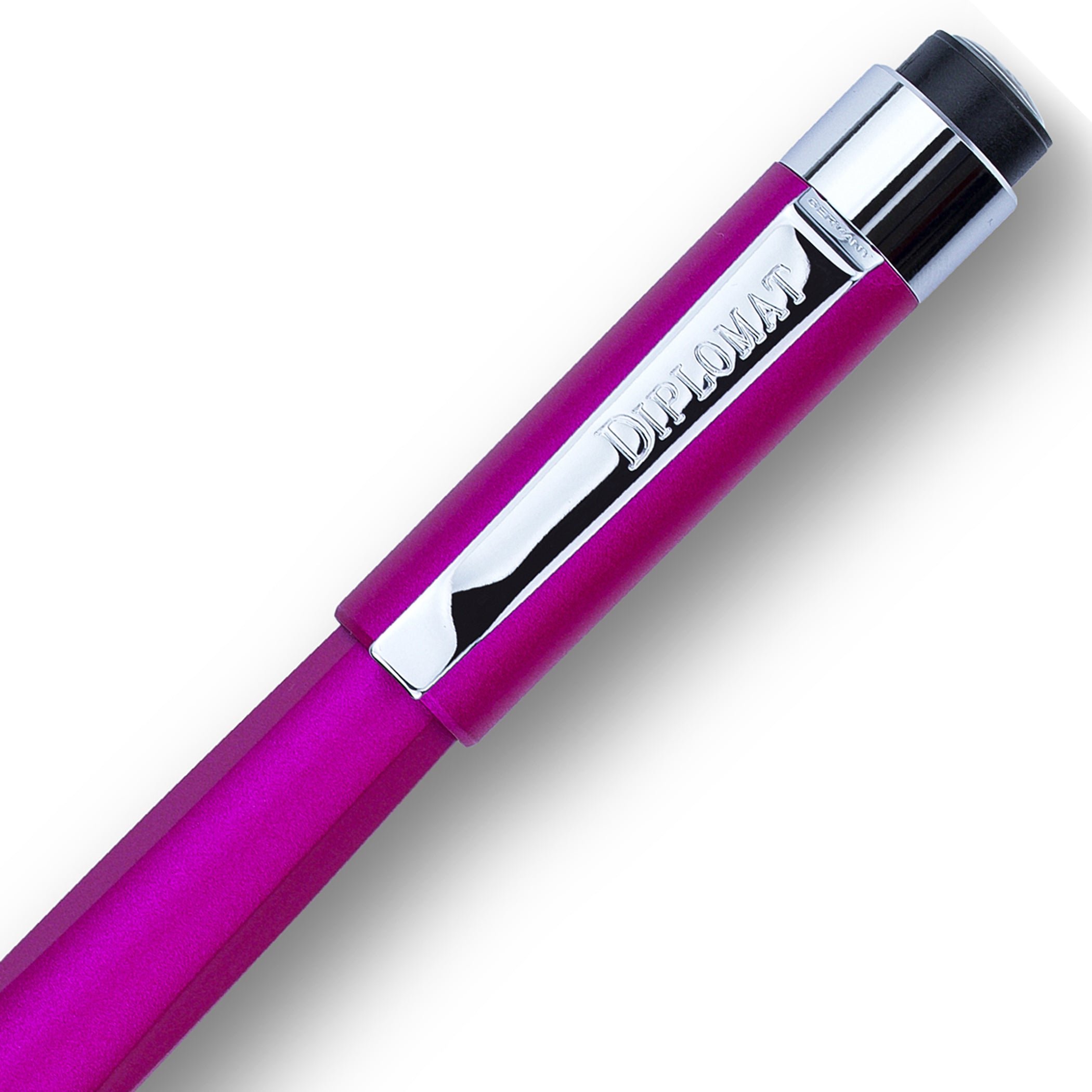 Diplomat Magnum Hot Pink Fountain Pen