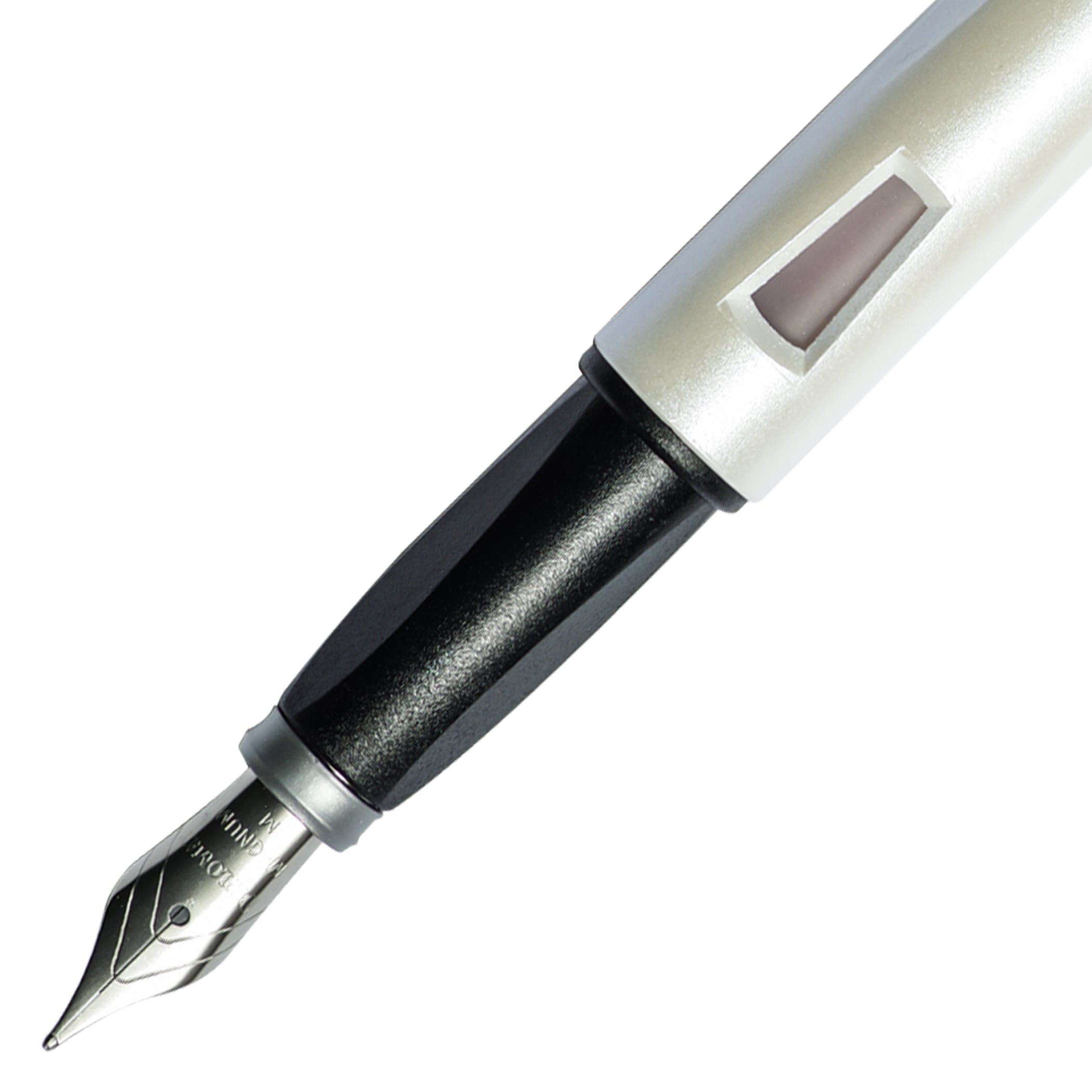 Diplomat Magnum Pearl White Fountain Pen