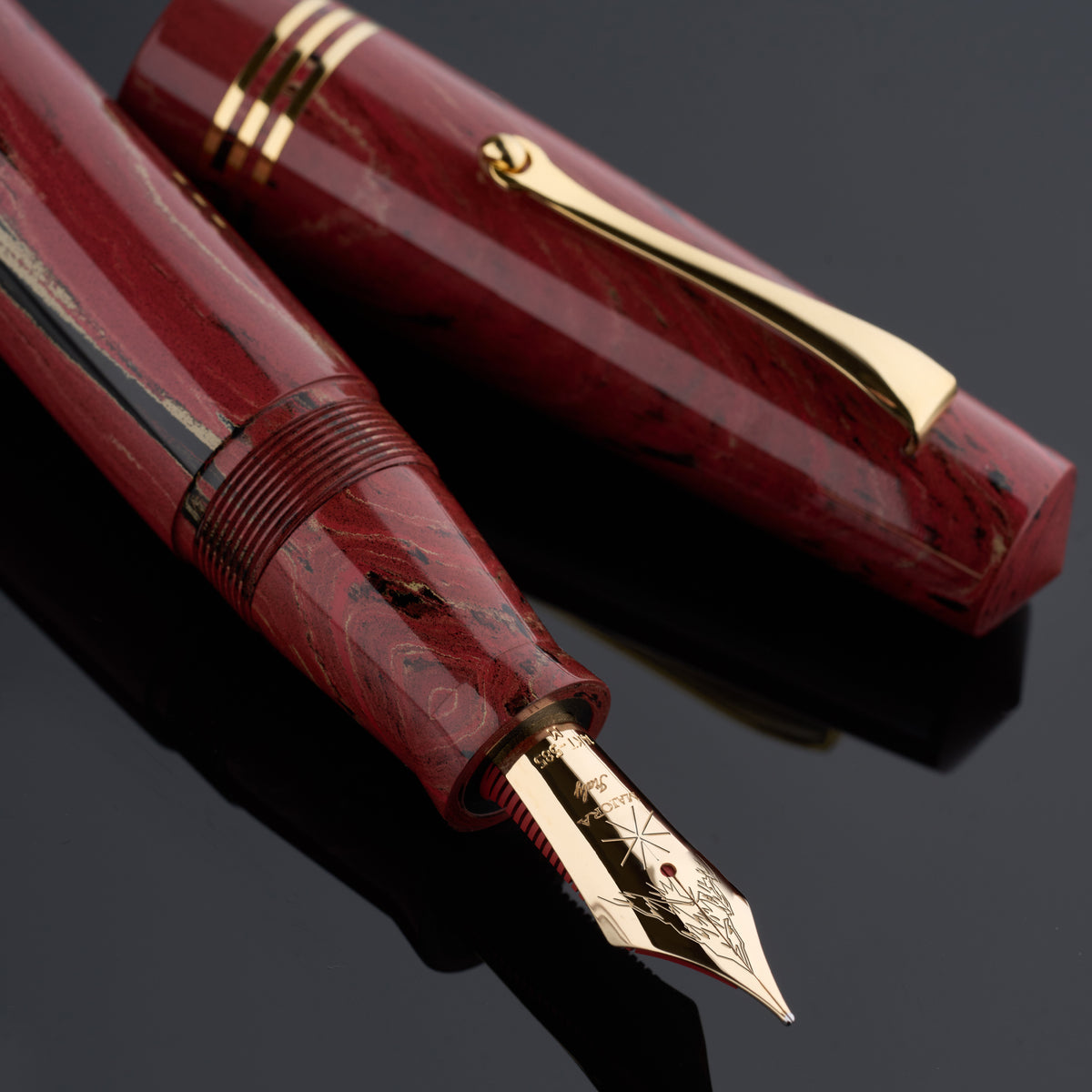 Maiora Everest Vulcania Fountain Pen