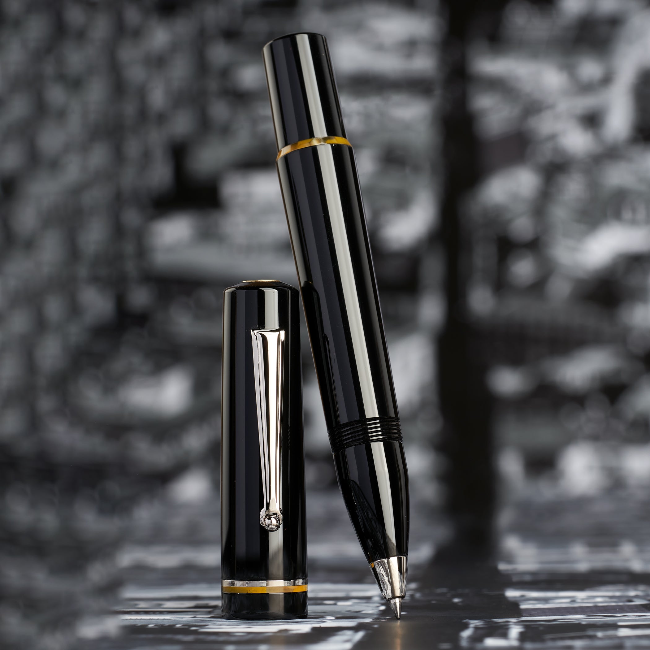 Delta Spaccanapoli Rollerball Pen D&