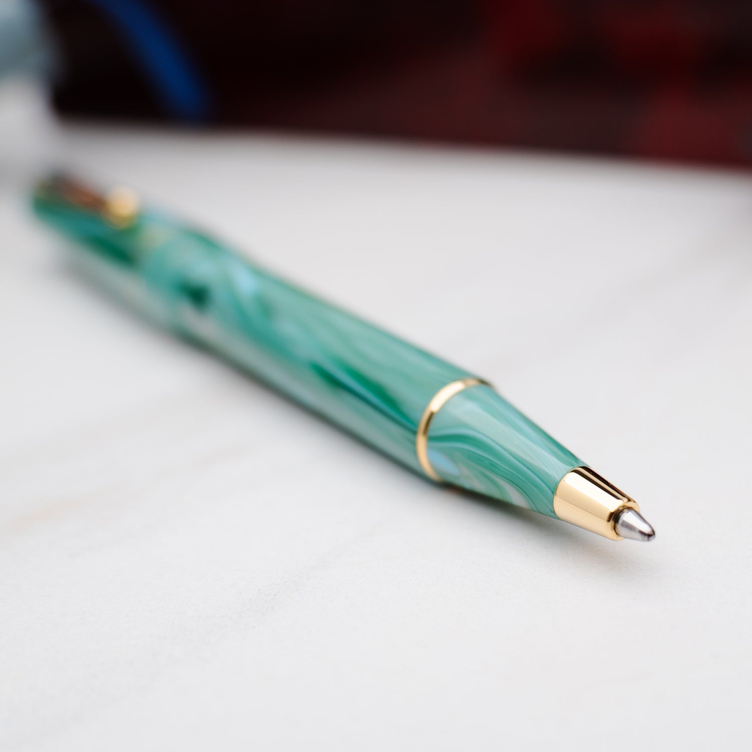 Delta Duna Vortex(green) Gold Trim Ballpoint Pen