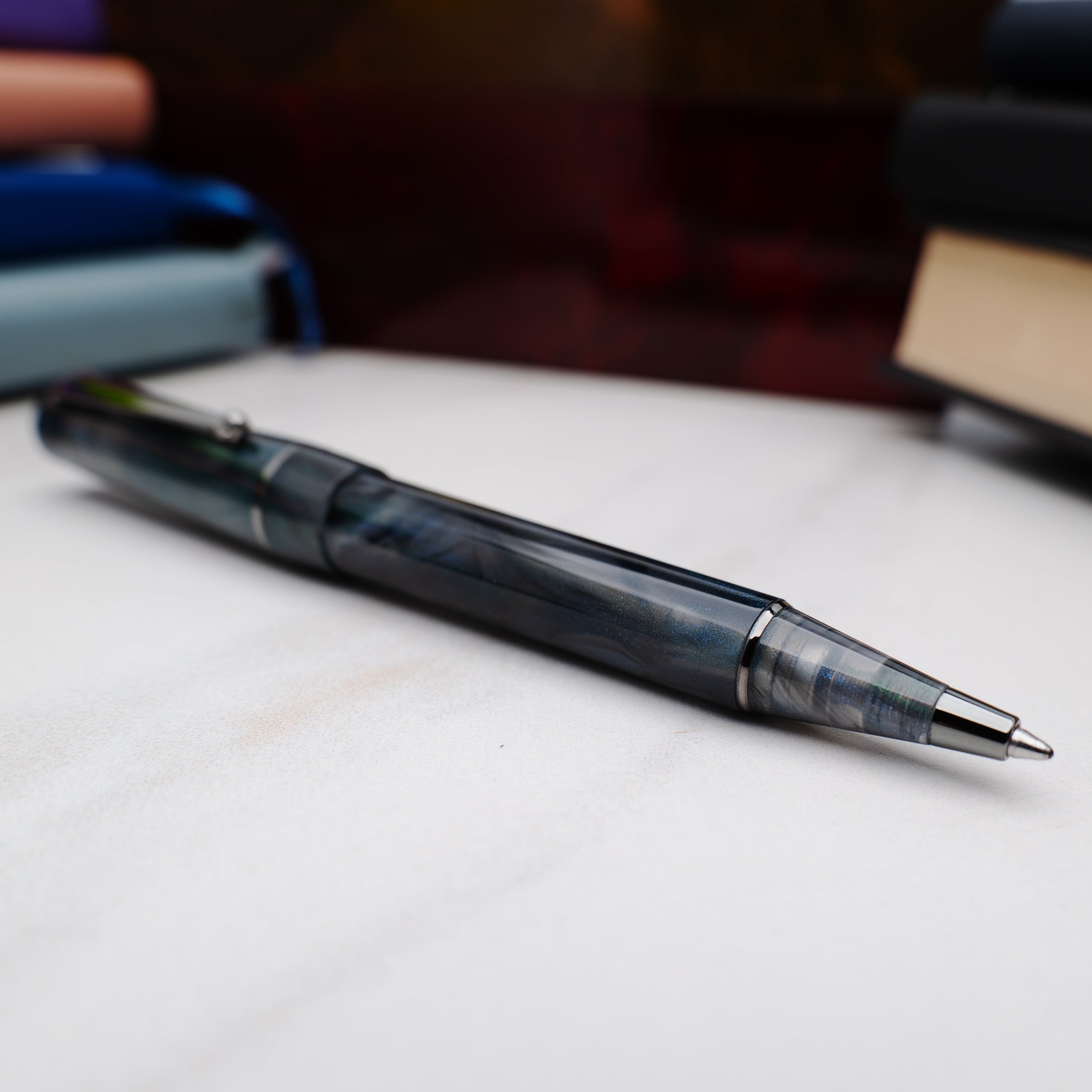 Delta Duna Zephyr(grey) Ruthenyum Trim Ballpoint Pen