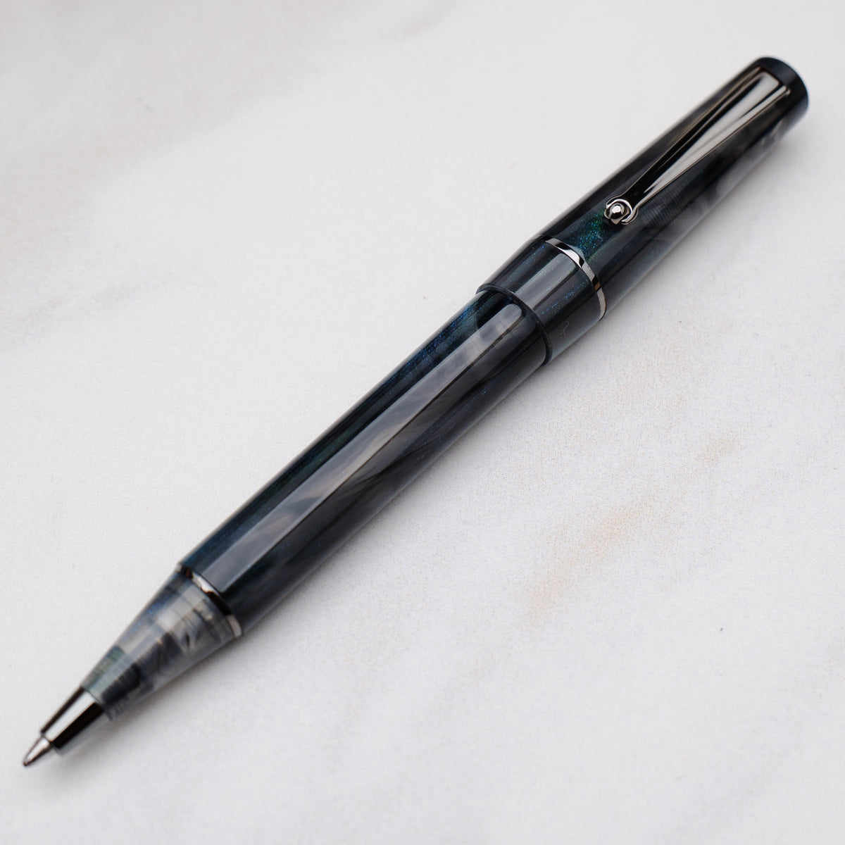 Delta Duna Zephyr(grey) Ruthenium Trim Ballpoint Pen