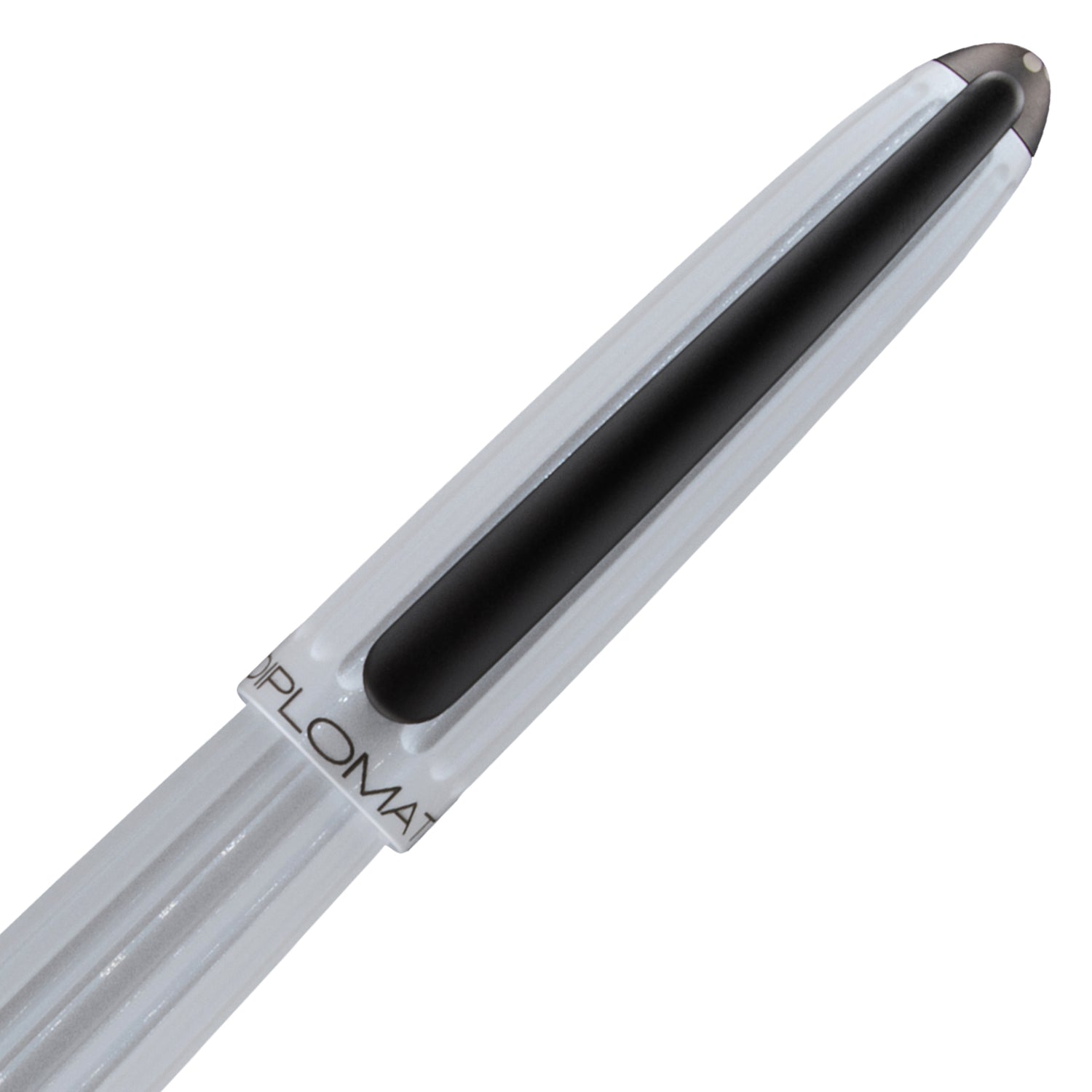 Diplomat Aero Lacquered White Fountain Pen