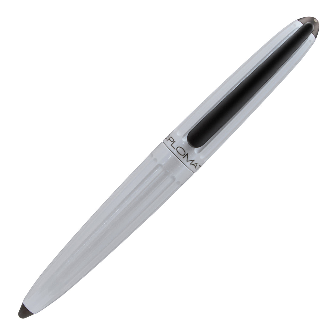 Diplomat Aero Lacquered White Fountain Pen