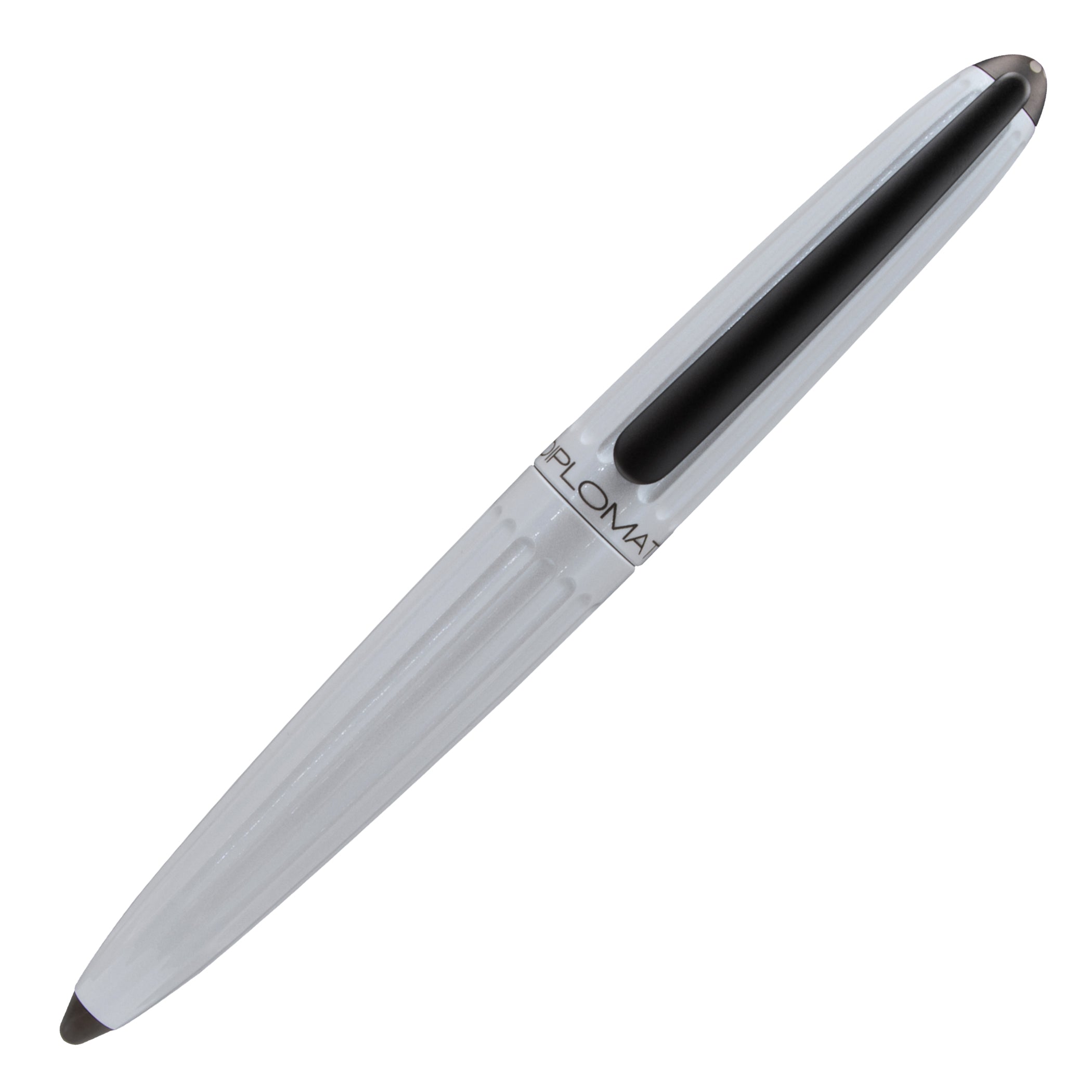 Diplomat Aero Lacquered White Fountain Pen