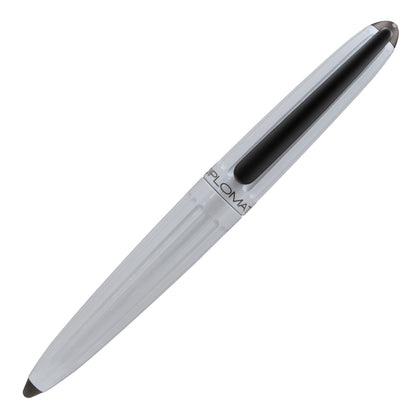 Diplomat Aero Lacquered White Fountain Pen