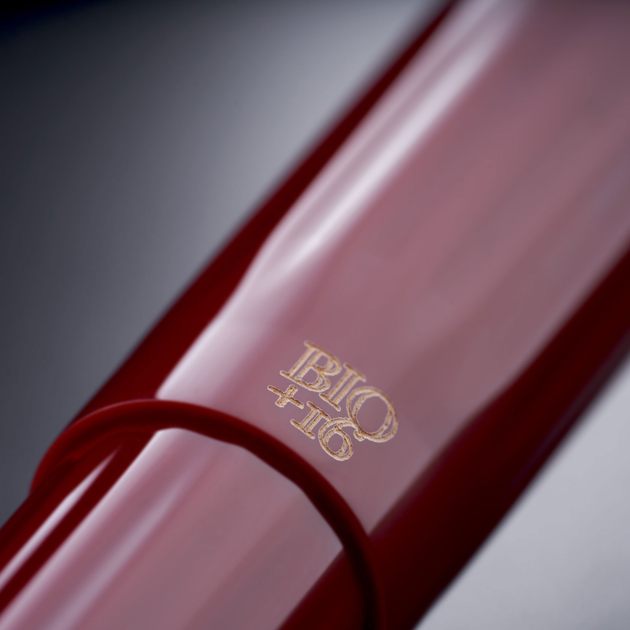 Delat Bio+16 Corallo Rollerball Pen