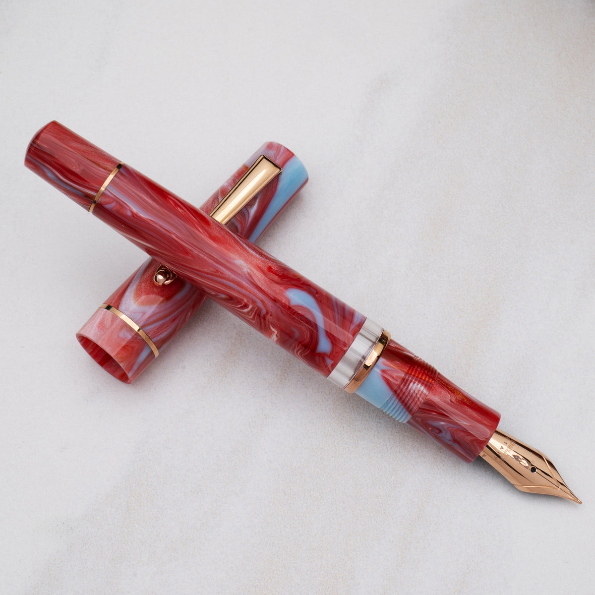 Delta Duna Ghibli(Red) Rosegold Trim Fountain Pen