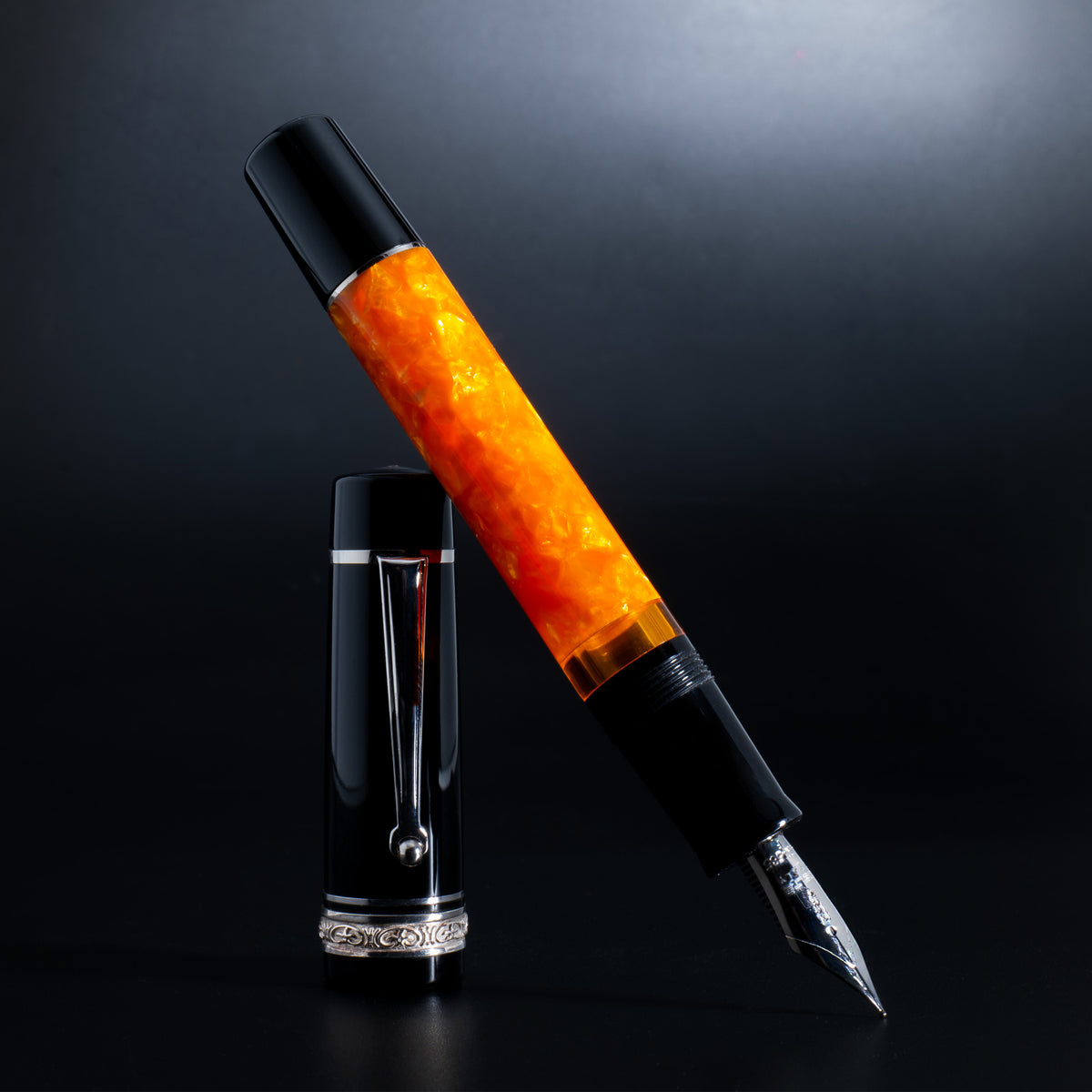 Delta DV Original Mid Size Fountain Pen