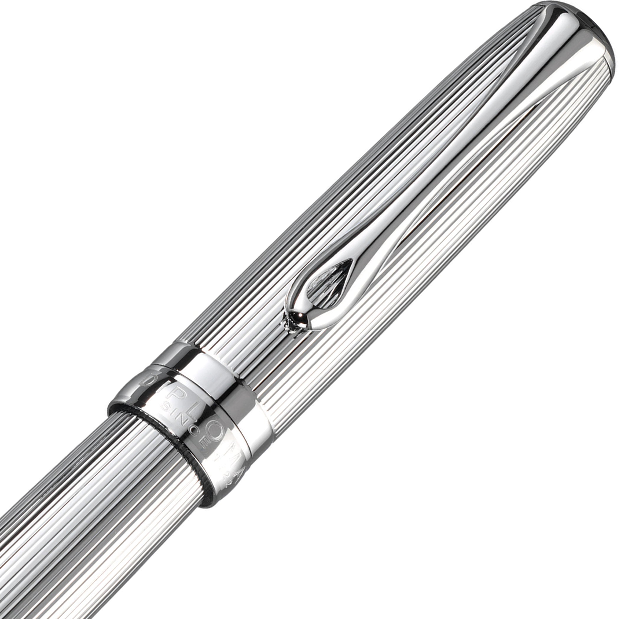 Diplomat Excellence A2 Guilloche Black/Chrome Fountain Pen