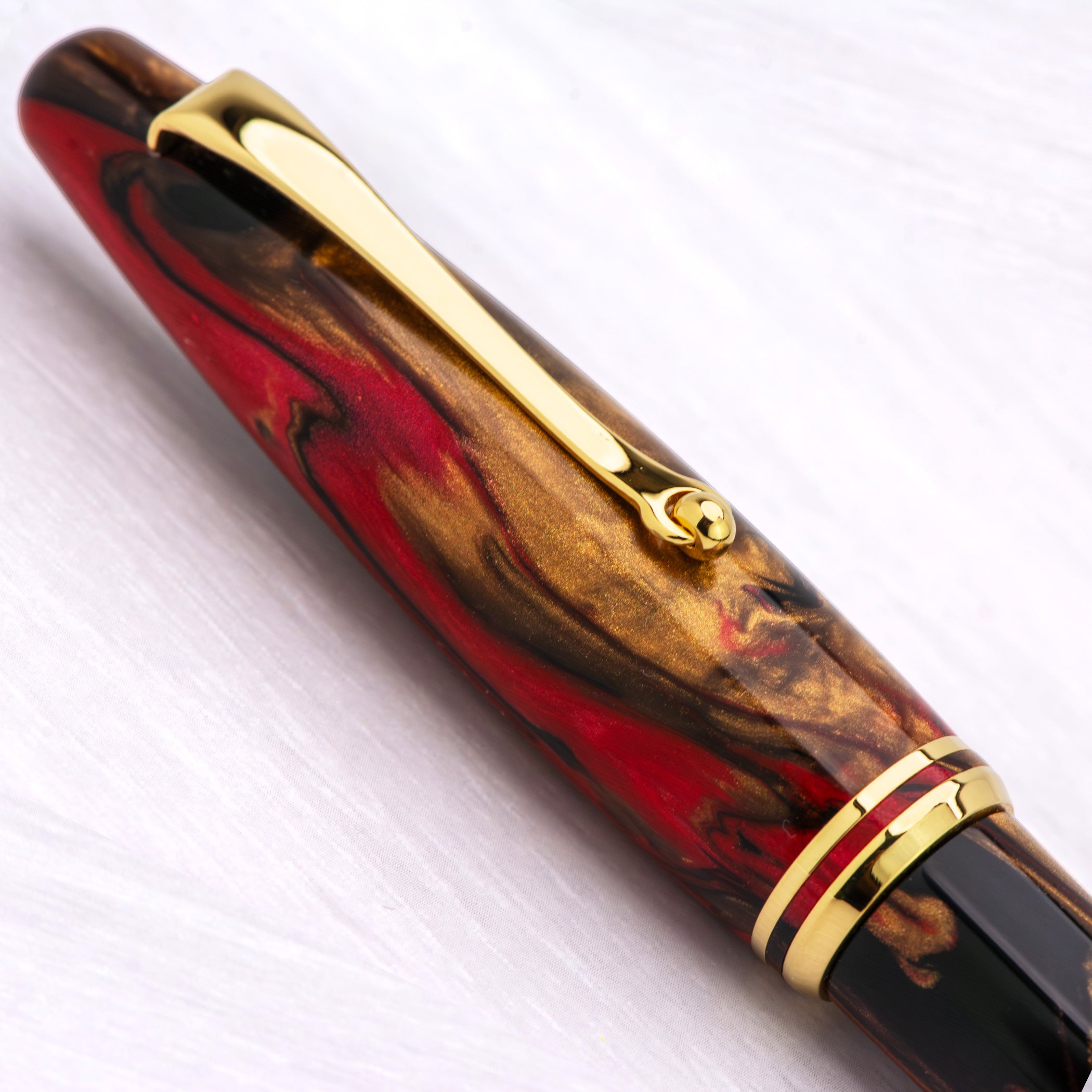 Maiora Ultra Ogiva Golden Rule Ballpoint Pen