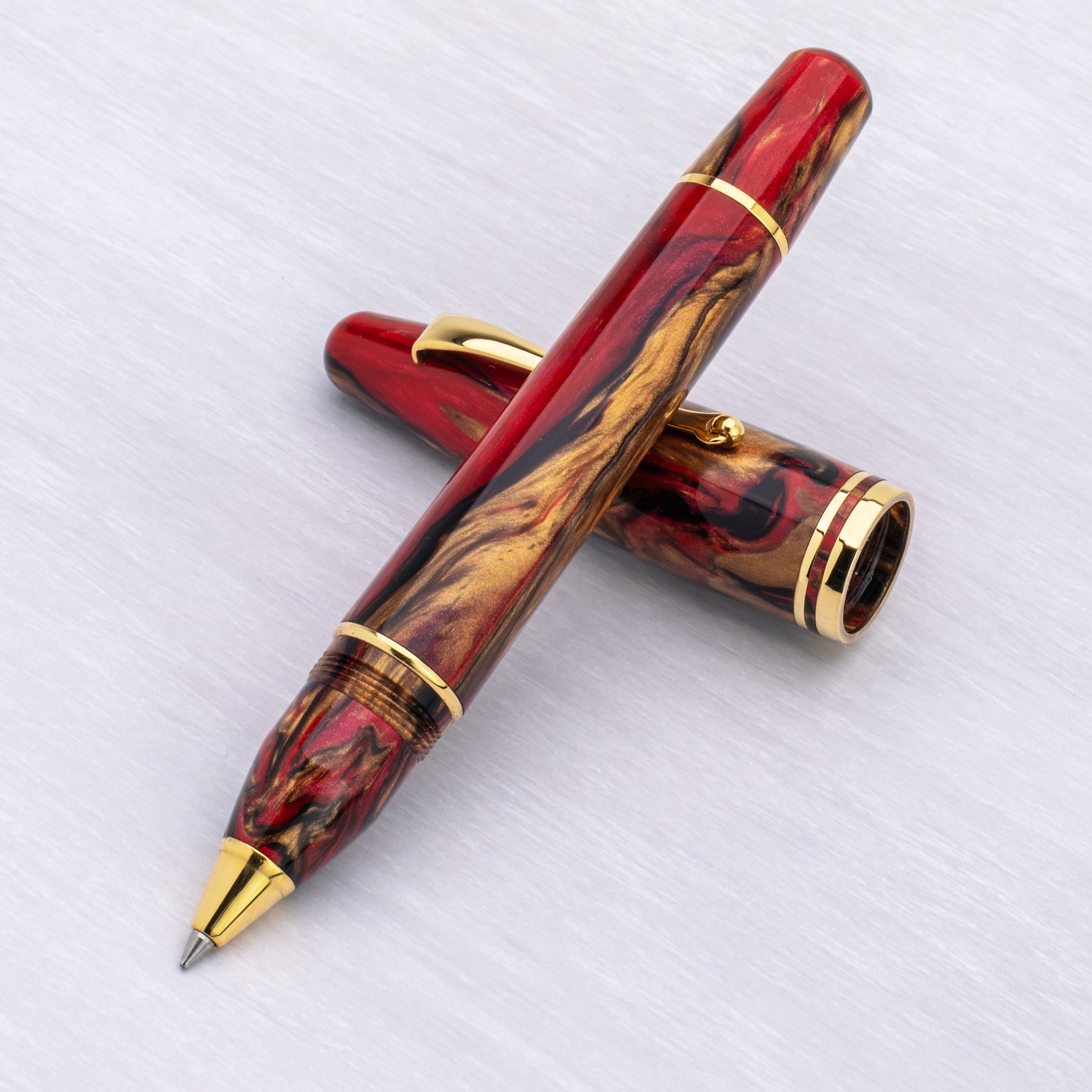 Maiora Ultra Ogiva Golden Rule Rollerball Pen