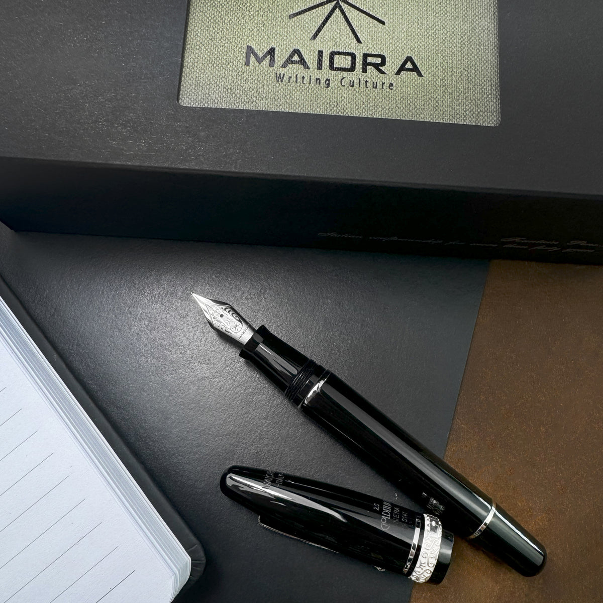Maiora Ultra Ogiva Golden Age 2.0 Nera/Palladium Fountain Pen