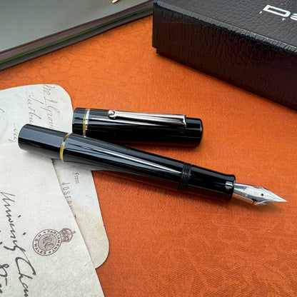 Delta Spaccanapoli Fountain Pen D&