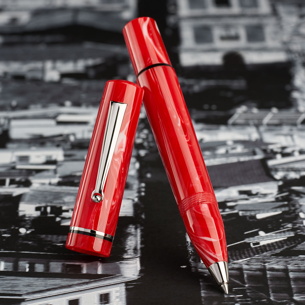 Delta Spaccanapoli Rollerball Pen Arcivescovile(Red)