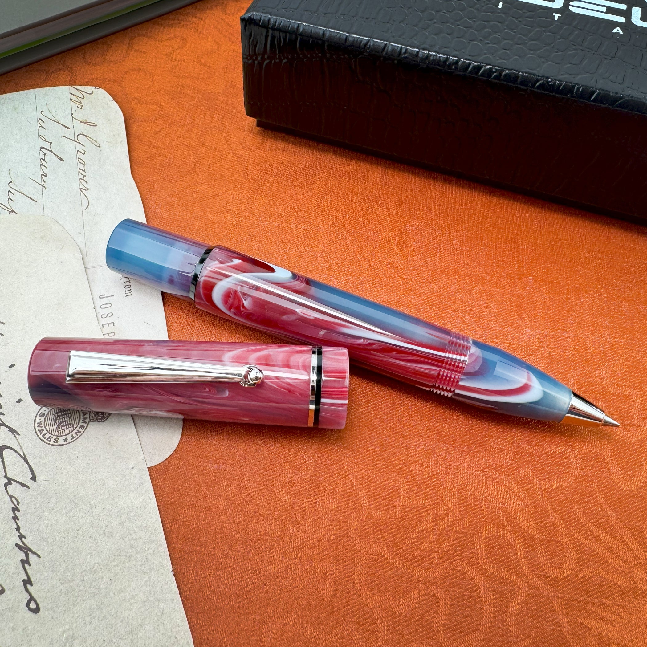 Delta Spaccanapoli Rollerball Pen Ruffo(Pink Swirl)