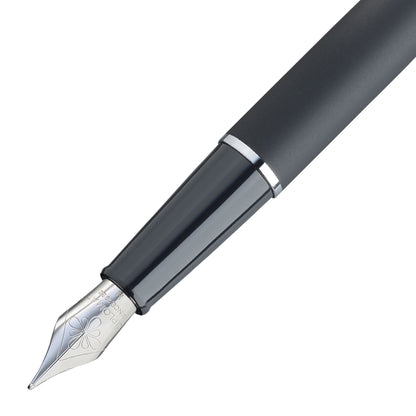 Diplomat Traveller Lapis Black Fountain Pen